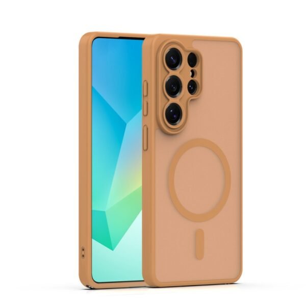 Калъф Mag Matt с отвори за камерите за Galaxy S26 Ultra – Светлокафяв калъф